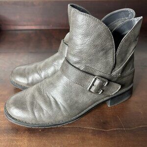 A2 by Aerosoles Women’s Leather Boots 7 Gray Block Heel Strap Buckle Booties